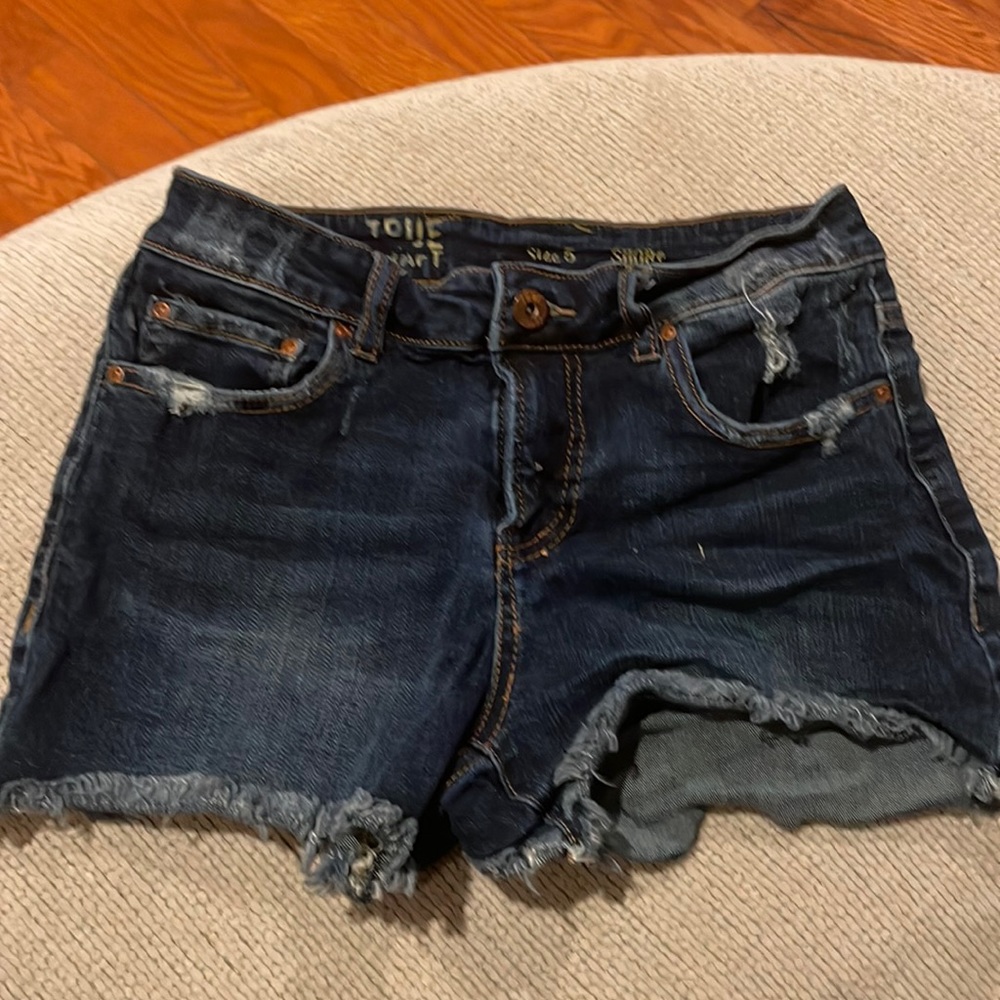 Dark wash blue Jean shorts